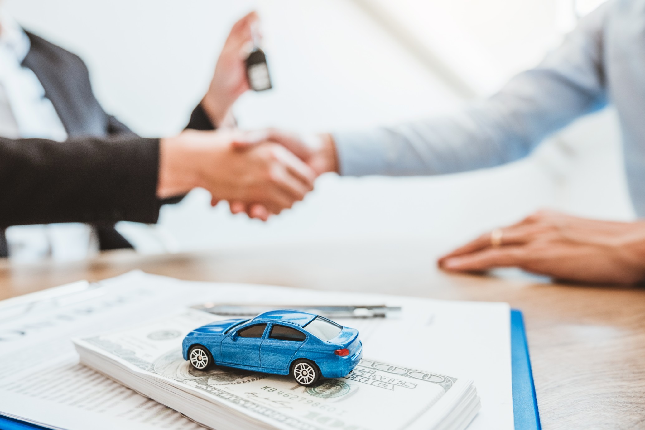قرارداد خرید و فروش اقساطی خودرو